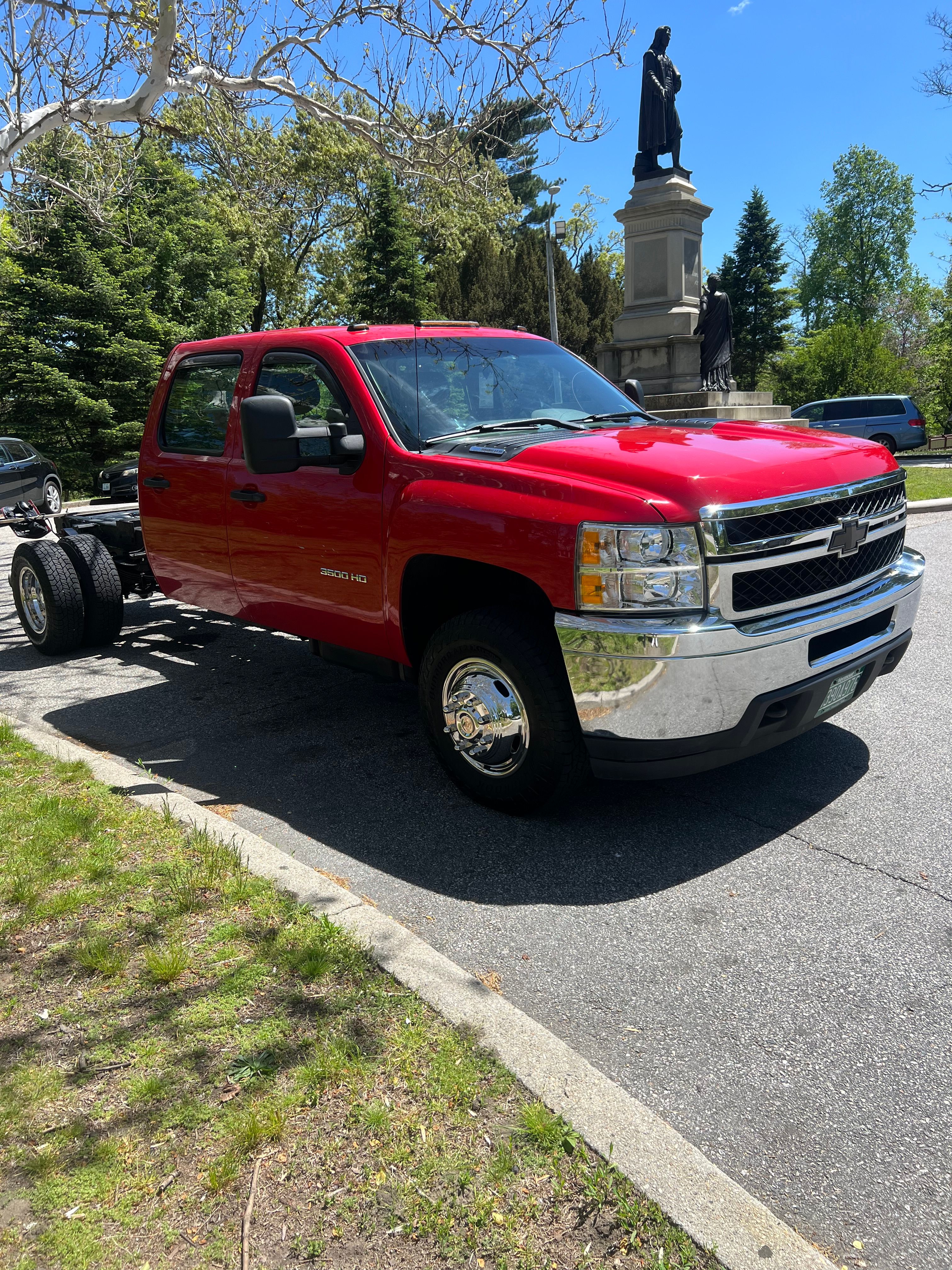 Used 2011 Chevrolet Silverado 3500 W/T RWD image 8