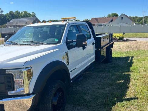 Used 2019 Ford F550 2WD Crew Cab Super Duty image 11