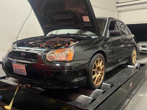 Used 2004 Subaru Impreza WRX STI image 28