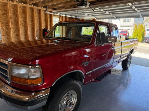 Used 1996 Ford F250 4x4 SuperCab image 1