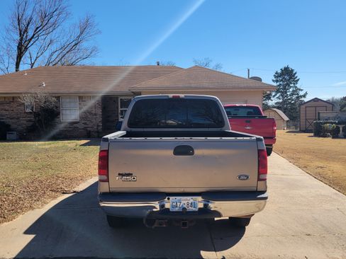 Used 2002 Ford F250 2WD SuperCab Super Duty image 5