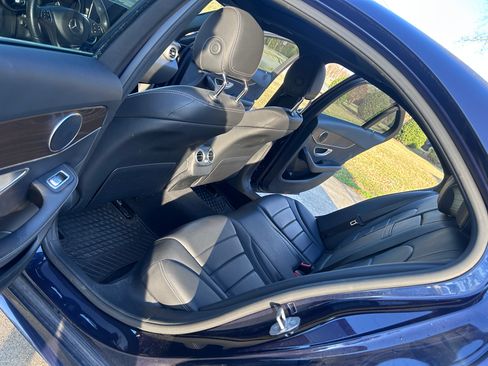 Used 2018 Mercedes-Benz C 300 4MATIC Sedan image 12