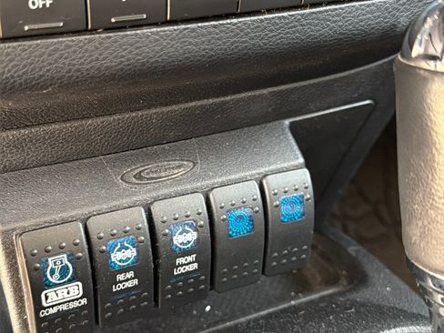 Used 2014 Jeep Wrangler Unlimited Sport w/ Quick Order Package 24S AWD/4WD image 14