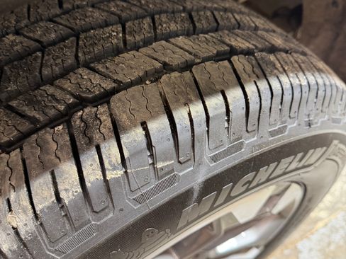 Used 2022 Chevrolet Silverado 1500 High Country w/ Z71 Off-Road Package image 11