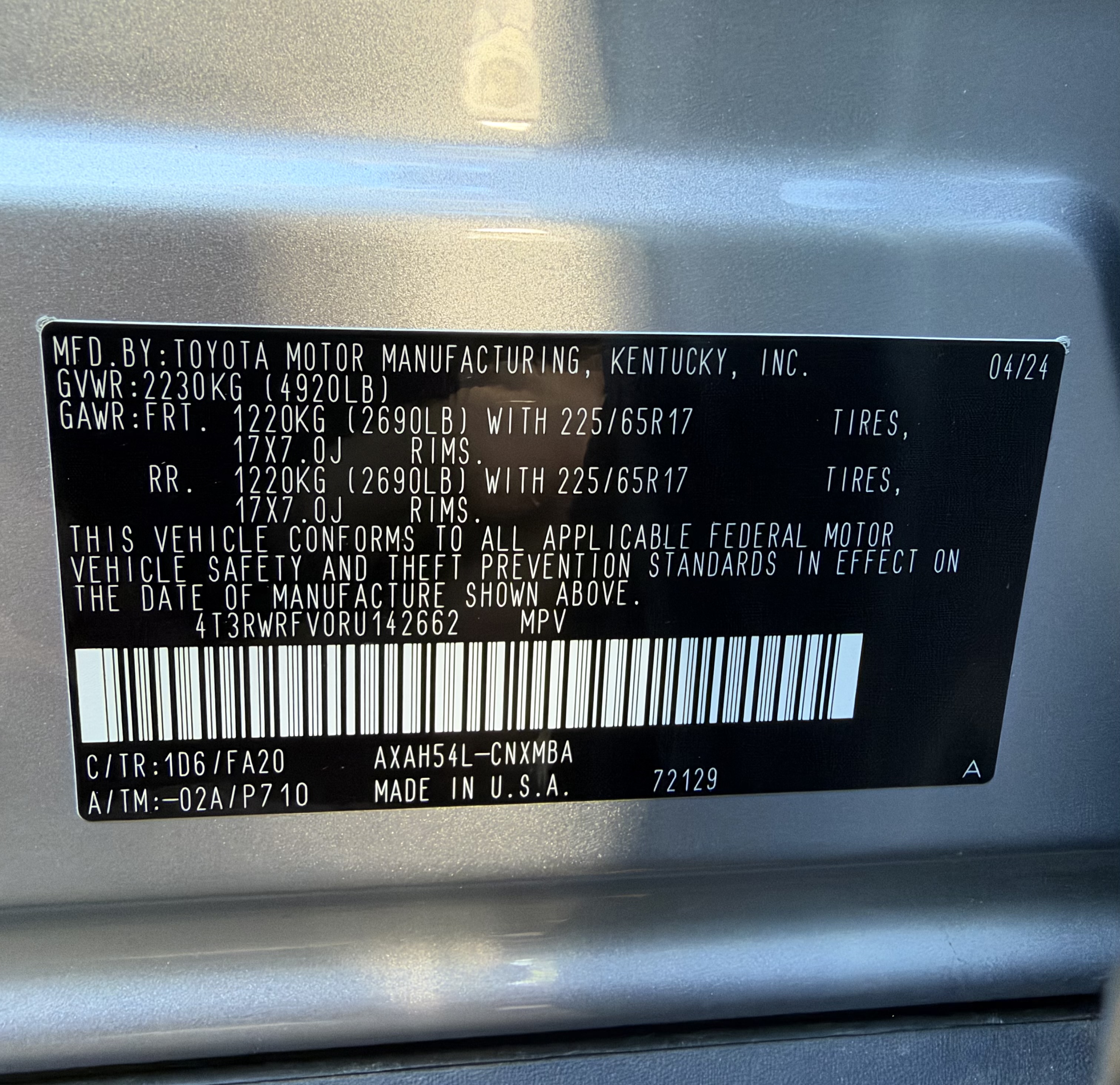 Used 2024 Toyota RAV4 XLE AWD/4WD image 11