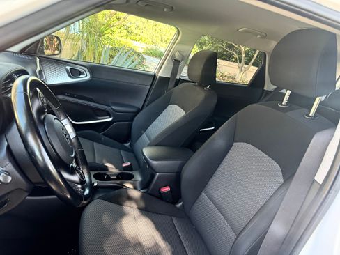 Used 2020 Kia Soul X-Line FWD image 14
