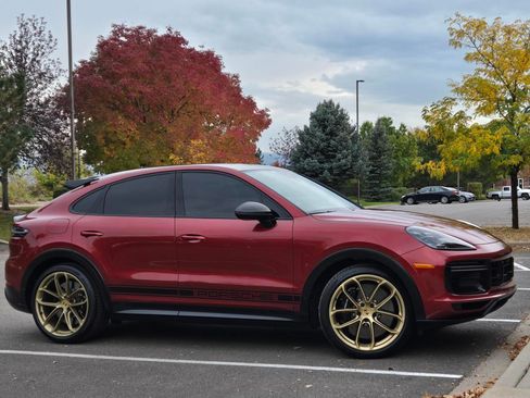 Used 2023 Porsche Cayenne Turbo GT image 16