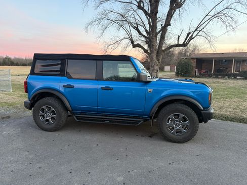 Used 2021 Ford Bronco Big Bend image 4