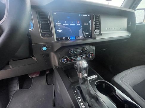 Used 2025 Ford Bronco Big Bend image 9
