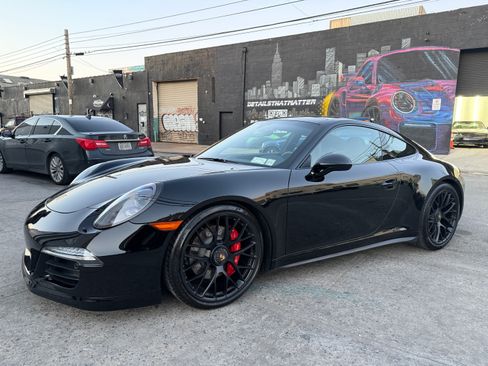 Used 2016 Porsche 911 GT3 RS image 2
