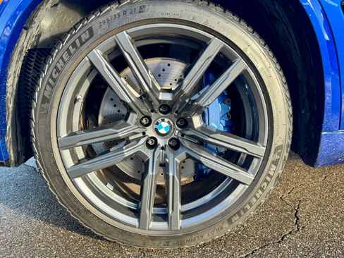 Used 2022 BMW X5 M w/ Competition Package image 18