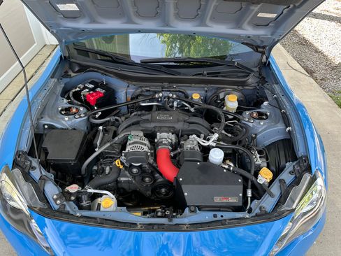 Used 2016 Subaru BRZ Series.HyperBlue RWD image 10