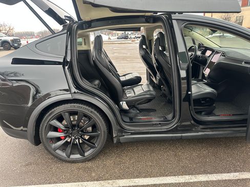 Used 2016 Tesla Model X Performance image 6