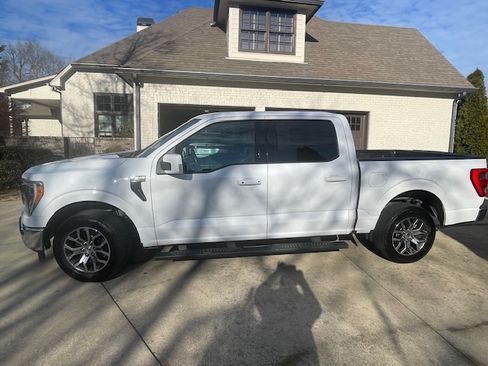 Used 2021 Ford F150 Lariat image 4