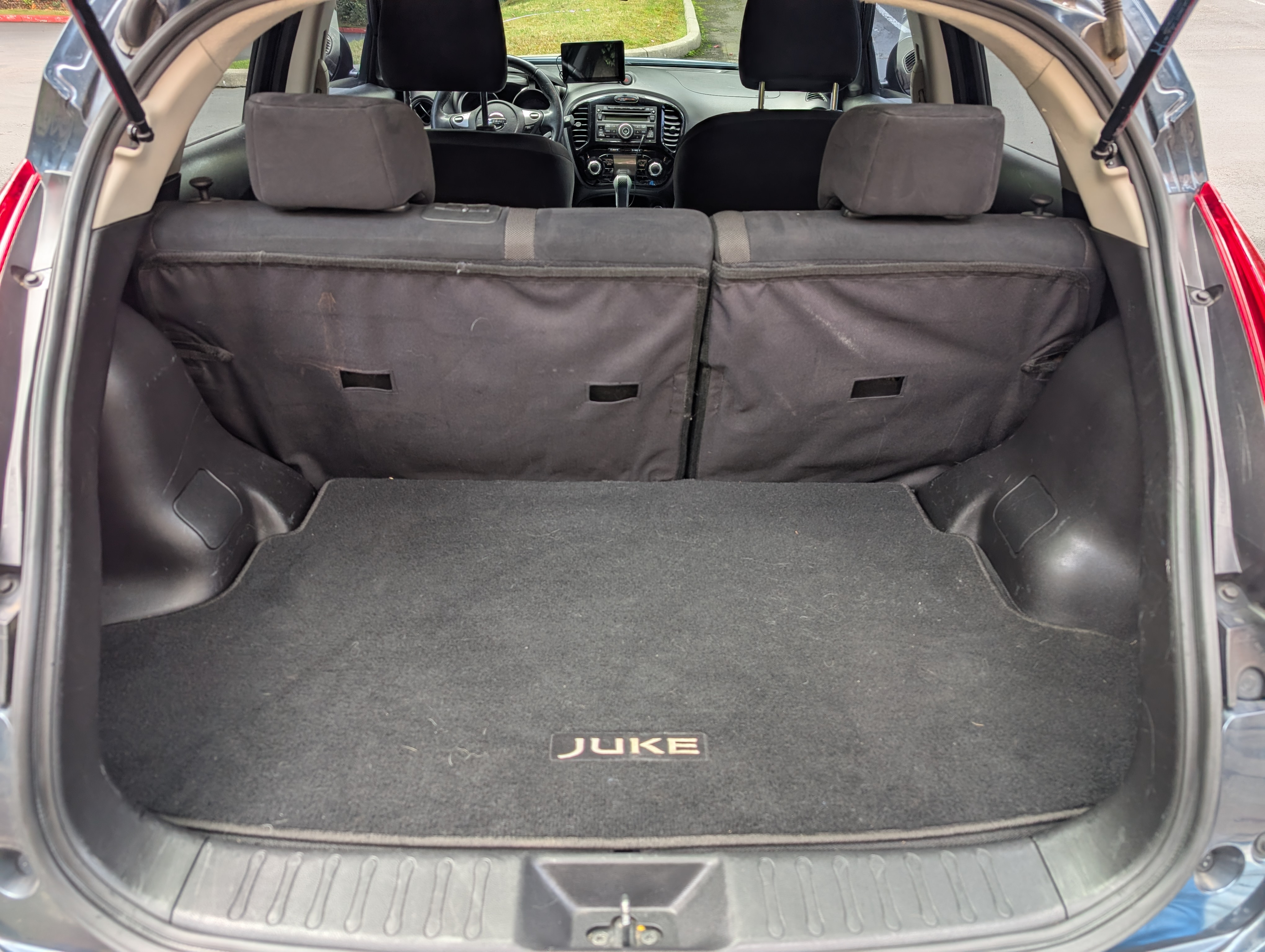 Used 2014 Nissan Juke SV FWD image 10