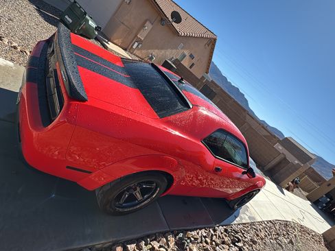 Used 2019 Dodge Challenger SRT Hellcat Redeye RWD image 4