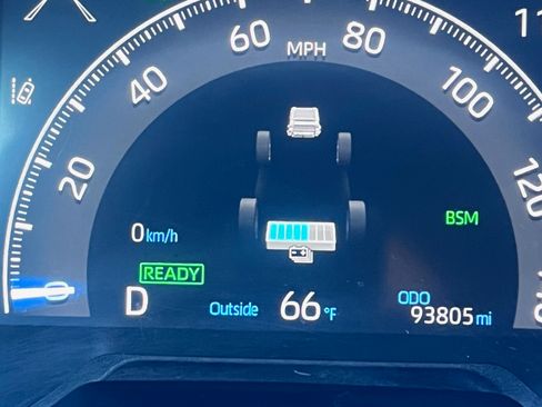 Used 2020 Toyota RAV4 XSE image 12