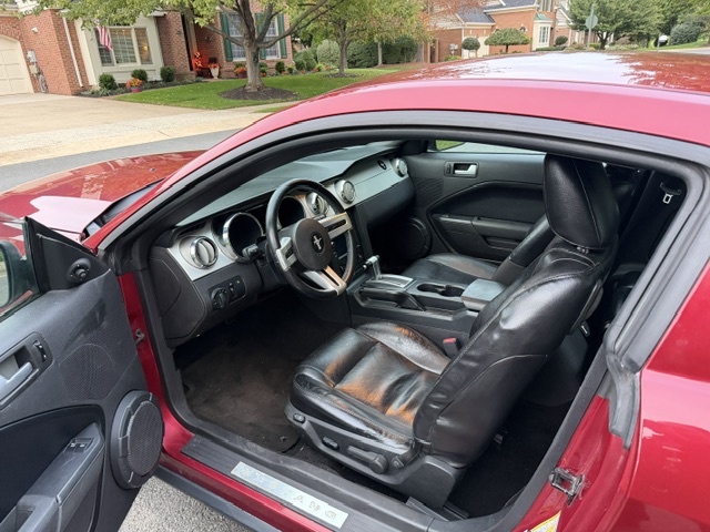 Used 2007 Ford Mustang Premium RWD image 8