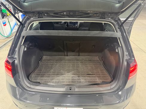 Used 2019 Volkswagen e-Golf SEL Premium FWD image 16
