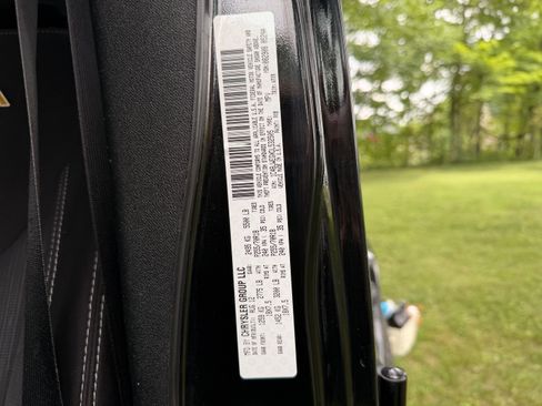 Used 2013 Jeep Wrangler Unlimited Sahara AWD/4WD image 14