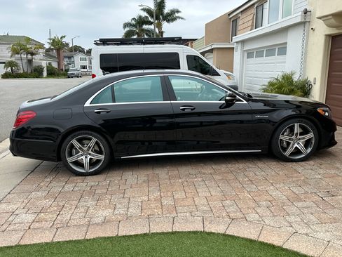 Used 2015 Mercedes-Benz S 63 AMG S 63 AMG 4MATIC Sedan 4D image 10
