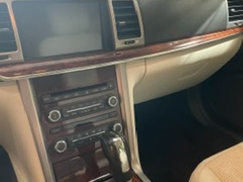 Used 2012 Lincoln MKZ Hybrid FWD image 9