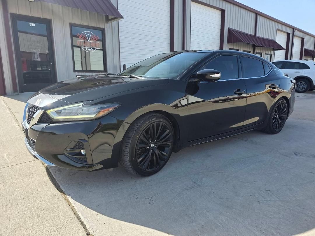 Used 2020 Nissan Maxima SR w/ Sport Mat Group FWD image 10