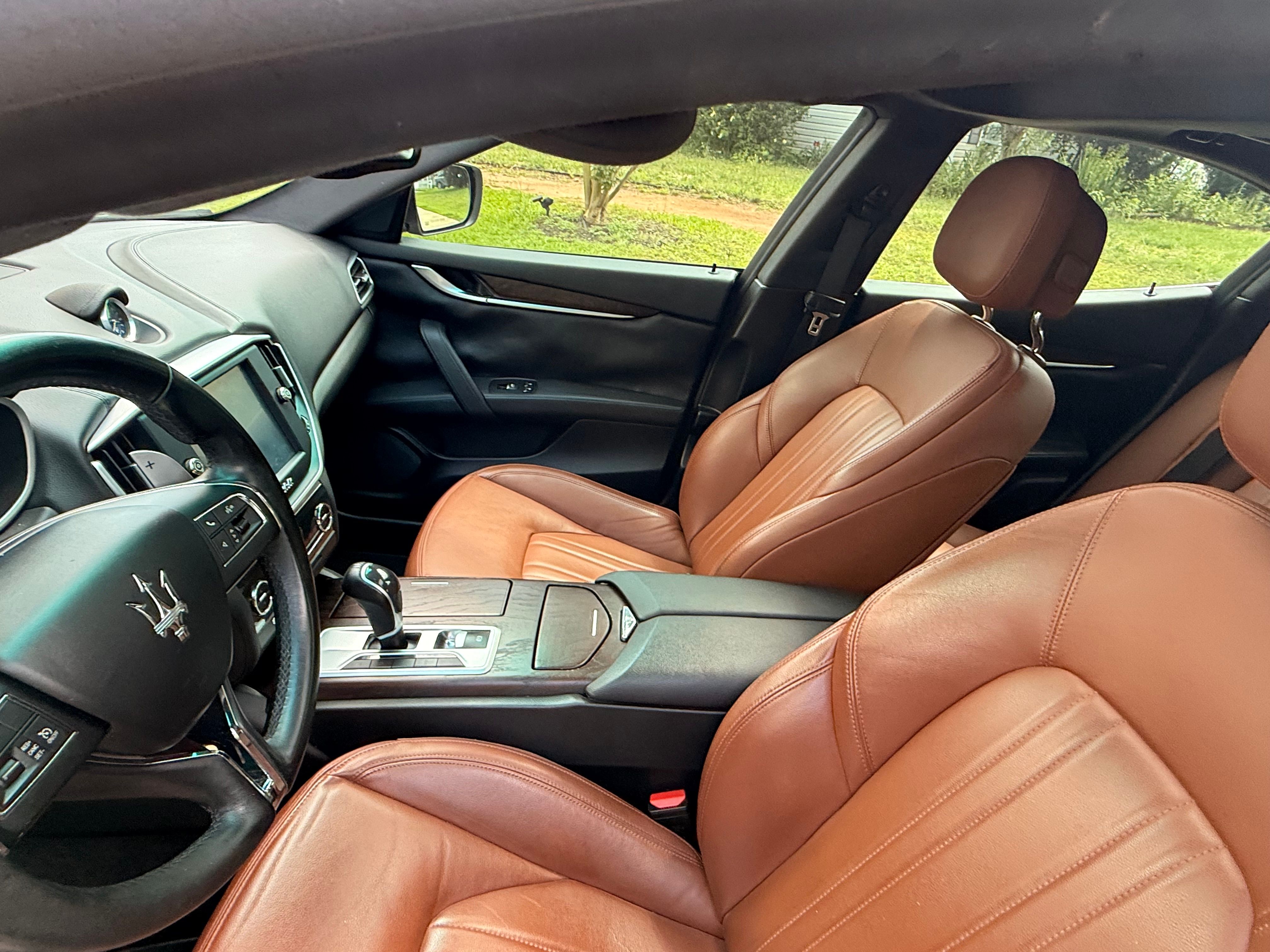 Used 2014 Maserati Ghibli RWD image 6