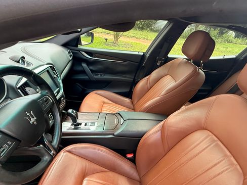 Used 2014 Maserati Ghibli RWD image 6