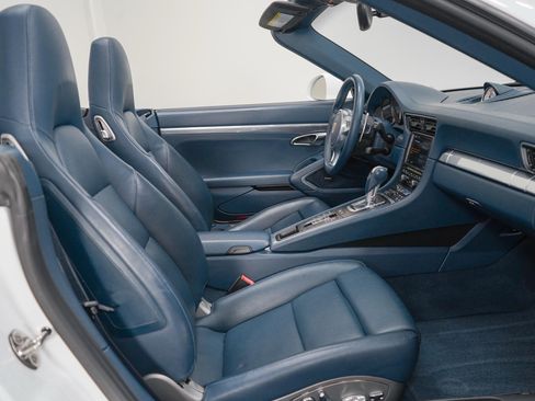 Used 2013 Porsche 911 Carrera S image 16