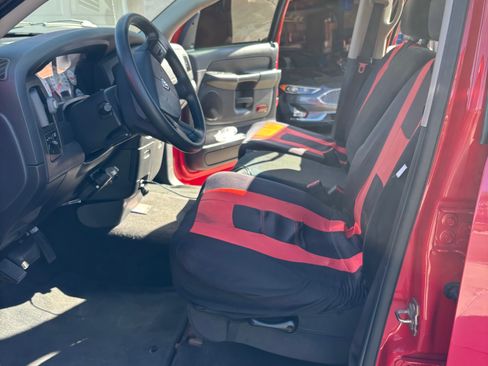 Used 2005 Dodge Ram 1500 Truck SLT w/ Trailer Tow Group image 8