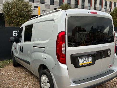 Used 2019 RAM ProMaster City SLT w/ Popular Equipment Group image 13