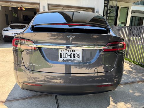 Used 2016 Tesla Model X 90D AWD/4WD image 14