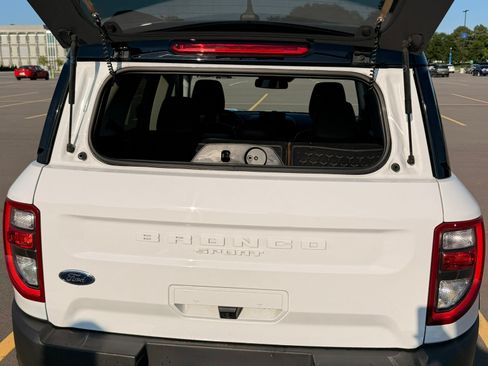 Used 2023 Ford Bronco Sport Outer Banks w/ Tech Package AWD/4WD image 6