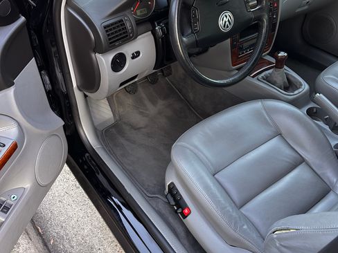 Used 2001 Volkswagen Passat GLX image 20