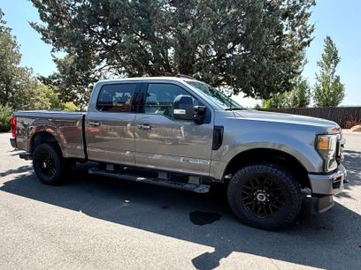 Used 2022 Ford F350 Lariat w/ Black Appearance Package