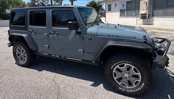 Used 2015 Jeep Wrangler Unlimited Rubicon AWD/4WD image 4