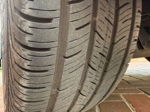 Used 2007 Mercedes-Benz C 230 Sedan image 16