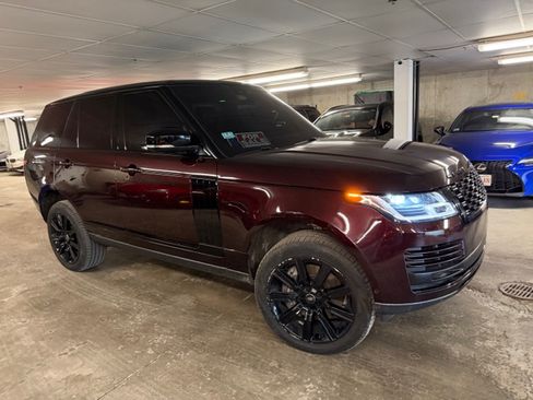 Used 2019 Land Rover Range Rover Supercharged image 10
