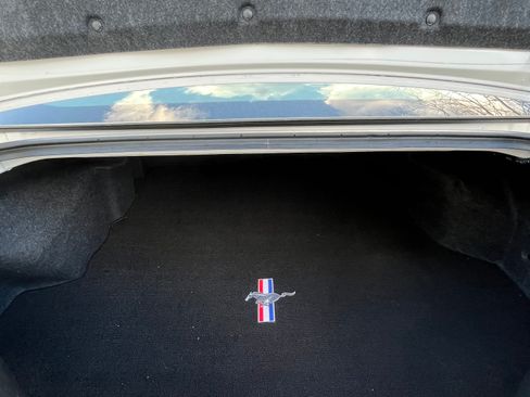 Used 2012 Ford Mustang GT Premium w/ Comfort Pkg image 16