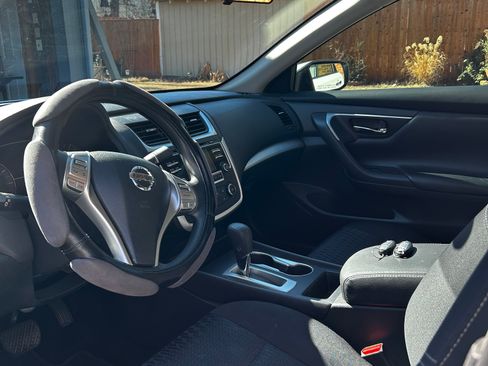 Used 2016 Nissan Altima 2.5 S w/ Power Driver Seat Package image 13