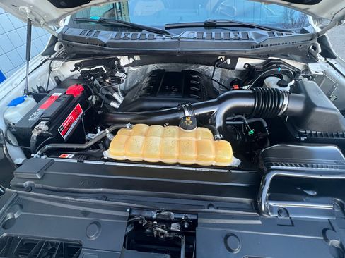 Used 2016 Ford F150 Limited image 12