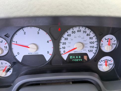 Used 2008 Dodge Ram 2500 Truck ST image 8