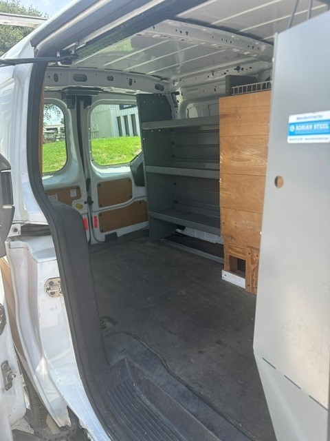 Used 2015 Ford Transit Connect XL FWD image 13