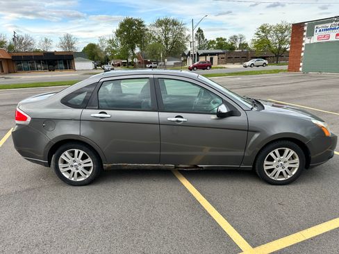 Used 2010 Ford Focus SEL FWD image 8