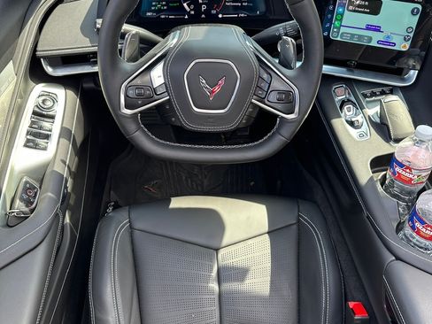 Used 2025 Chevrolet Corvette Stingray Preferred Conv w/ 2LT image 11