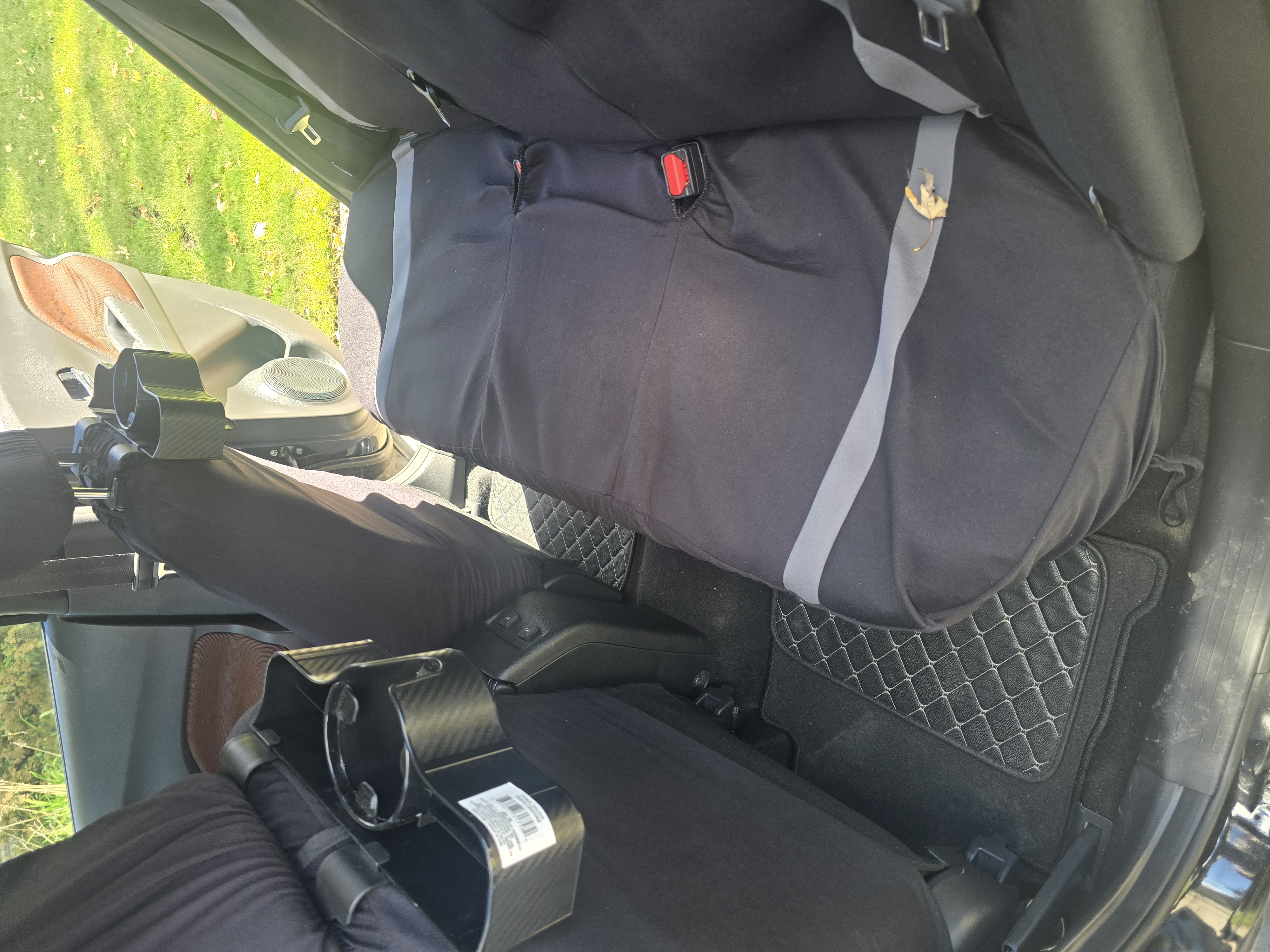 Used 2021 Nissan Kicks SR FWD image 11