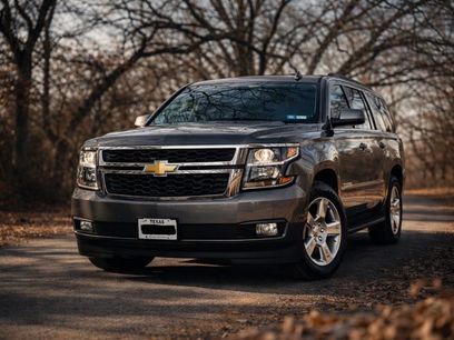 Used 2020 Chevrolet Suburban LT w/ Luxury Package