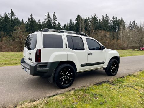Used 2014 Nissan Xterra PRO-4X w/ Pro-4x Leather Package AWD/4WD image 5