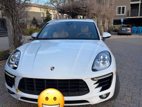 Used 2017 Porsche Macan image 1